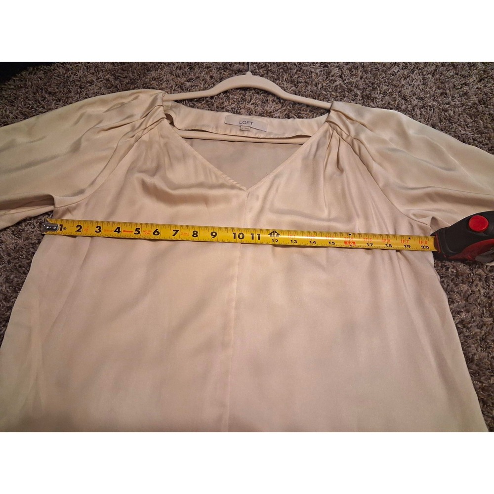 LOFT Womens Medium Beige V Neck Puff Sleeve Blouse Business Casual Formal Top - Picture 9 of 10
